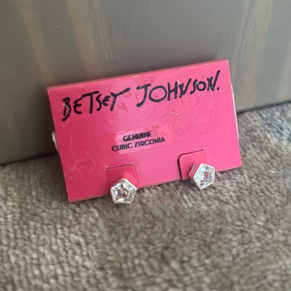 Betsey Johnson pentagon cubic zirconia stud earrings. Silver.